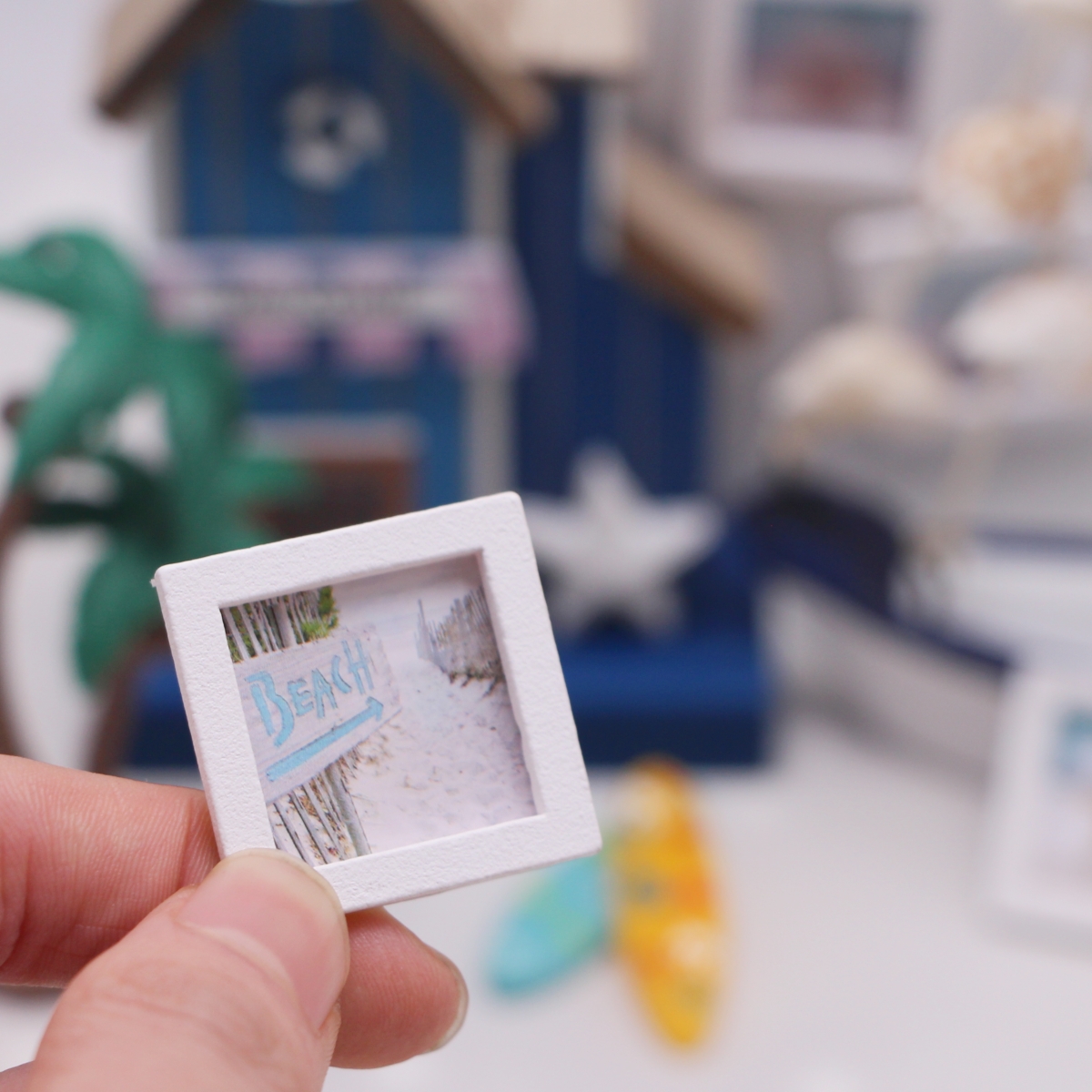 Dollhouse Miniature Wooden Oce - Engraved Wood Frame ulasan dan harga